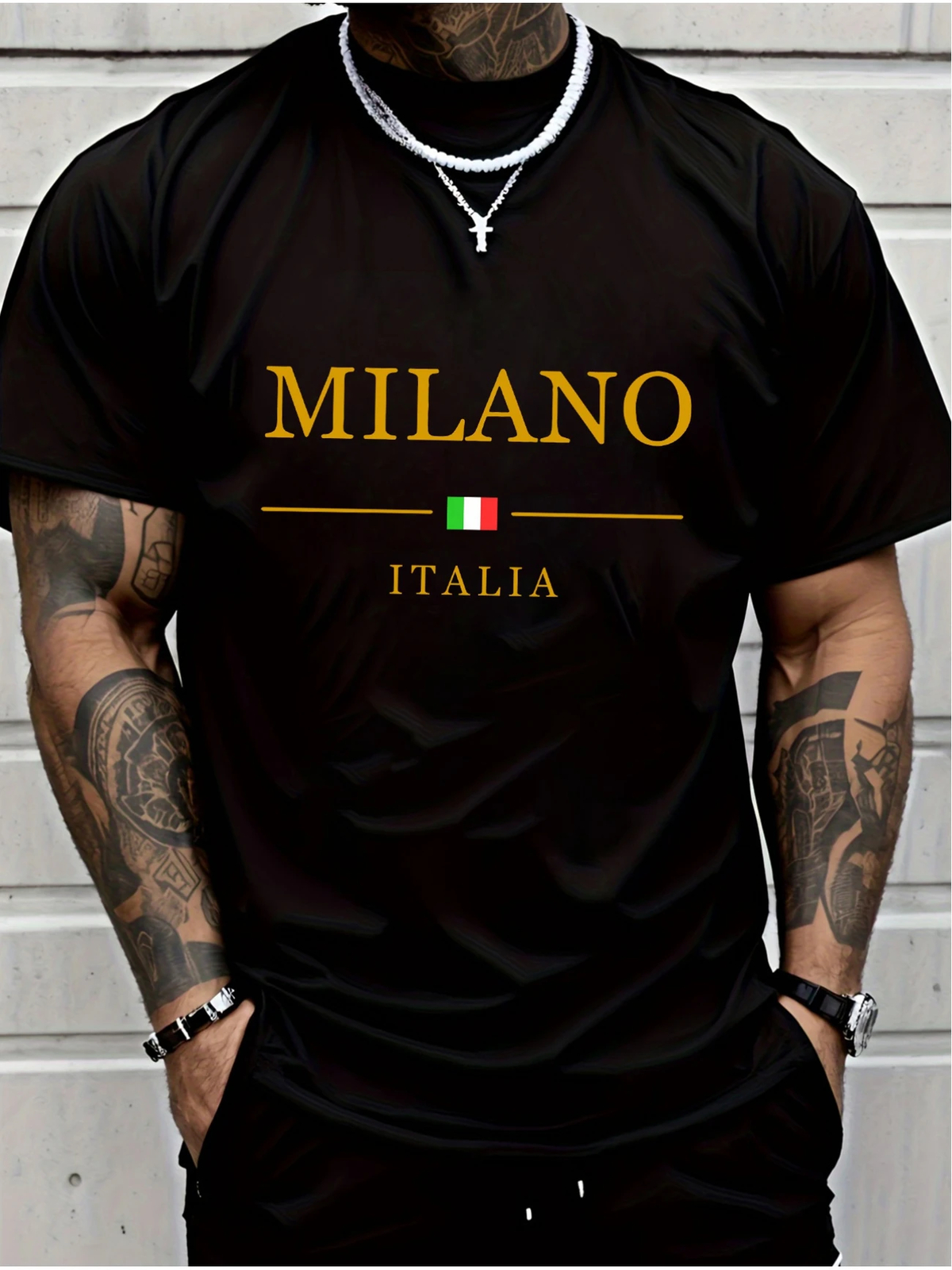 100% Premium Cotton Men\'s Milano Italy Graphic Print T-Shirt | Black Crew Neck S