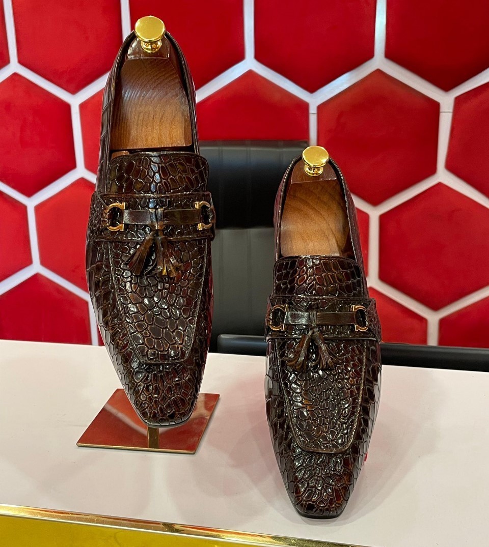 Handmade Brown Crocodile Texture Leather Formal Dress Moccasin Shoes for Men
