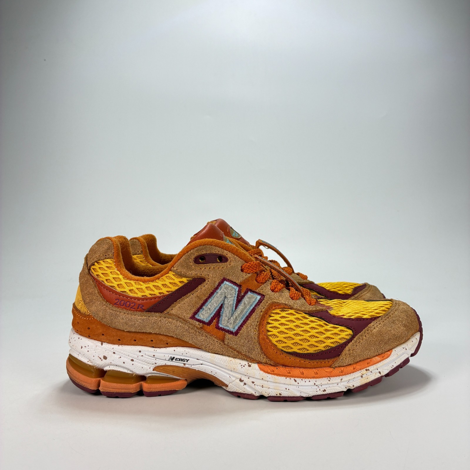 New Balance 2002R Peace Be The Journey Salehe Bembury ML2002R1 Women\'s Size 8.5
