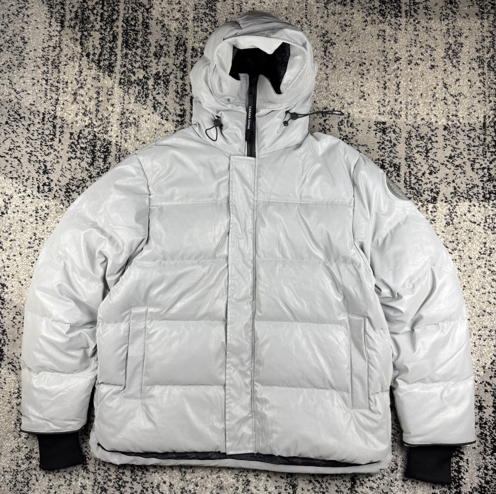 CONCEPTS X CANADA GOOSE MACMILLAN JACKET REFLECTIVE SILVER GREY SZ L/XL