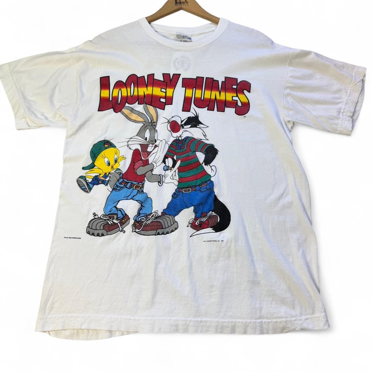 1994 Looney Tunes shirt Remake Design White T shirt Men Women tee NH26553