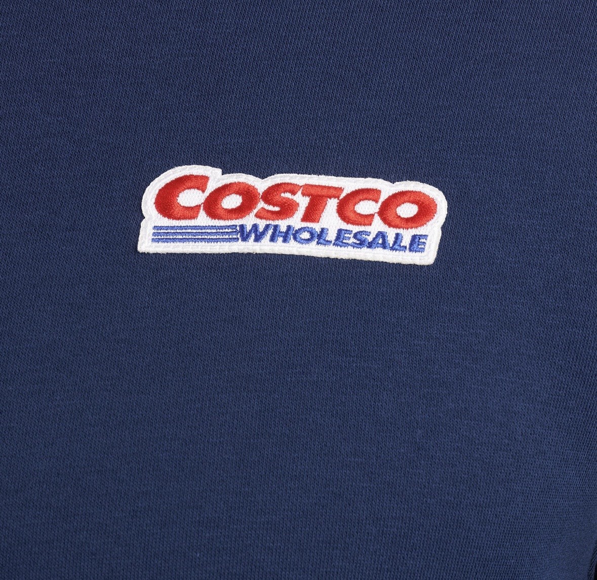 NWT Costco  Mens  Sweatshirt Navy Blue Crewneck Fleece Logo Size S M L or XL