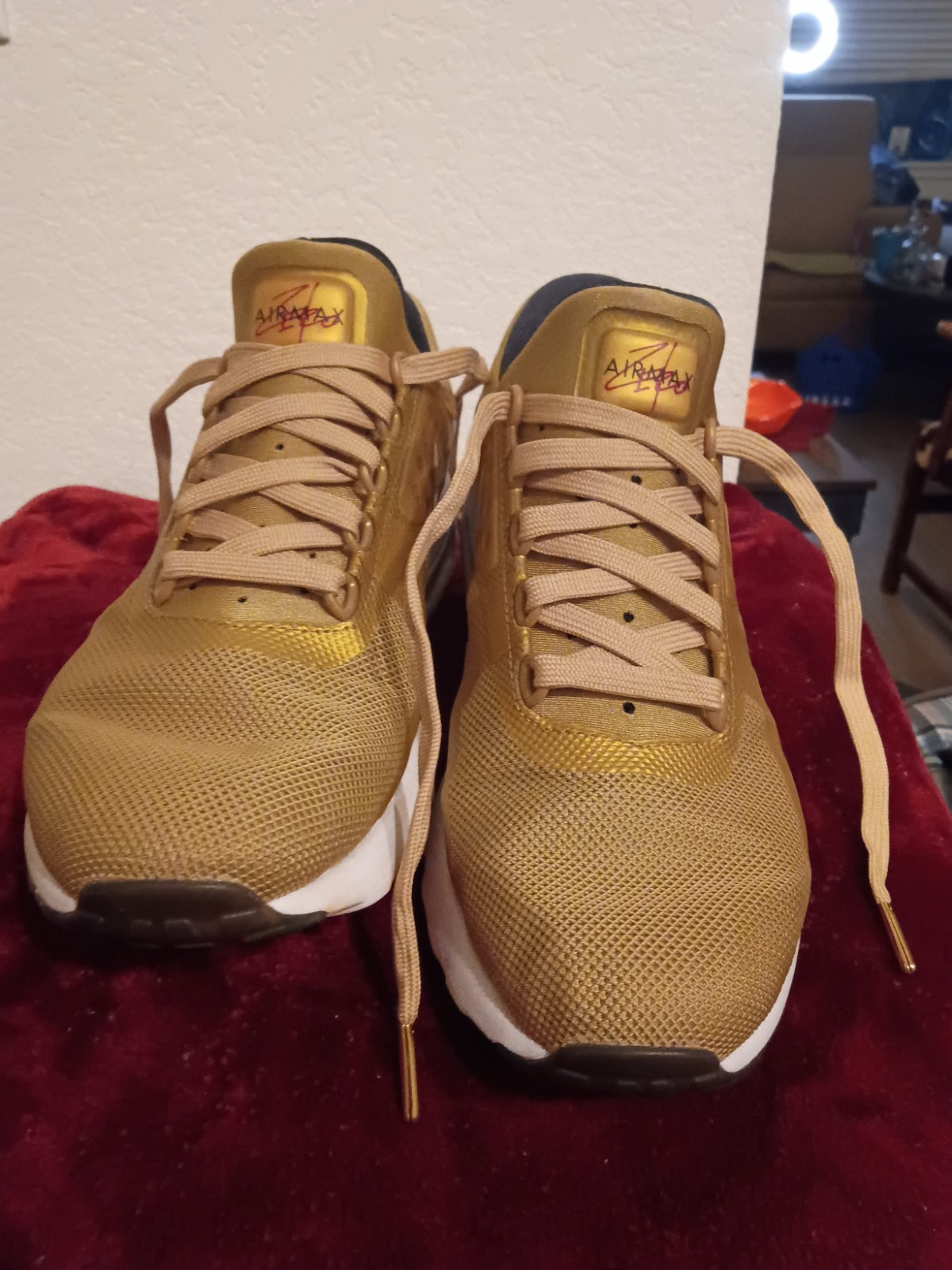 Nike Air Max Zero QS Metallic Gold Mens Size 8.5