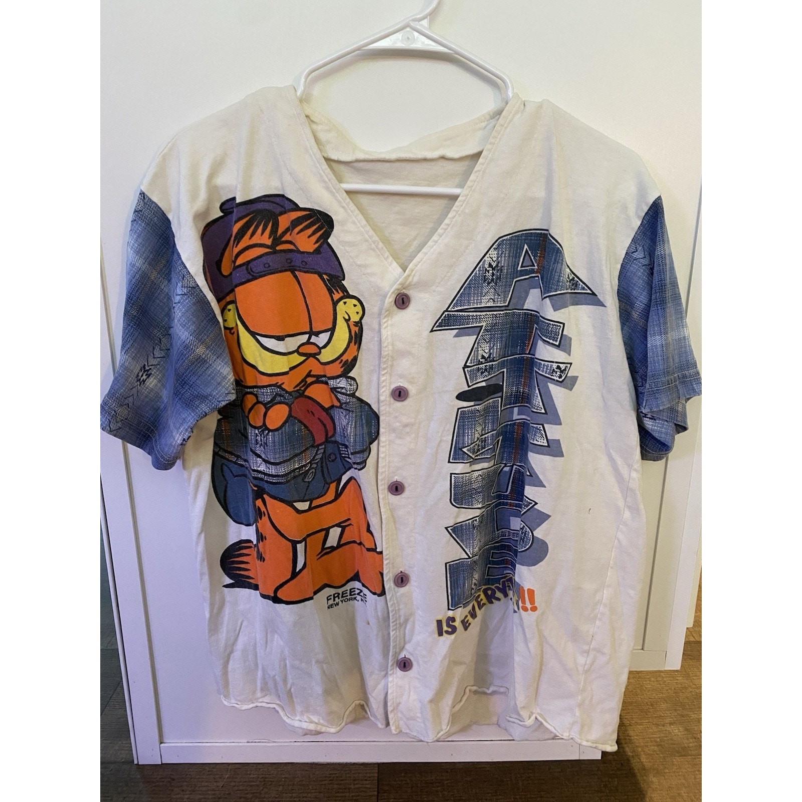 Vintage 1990s Garfield Shirt Freeze New York