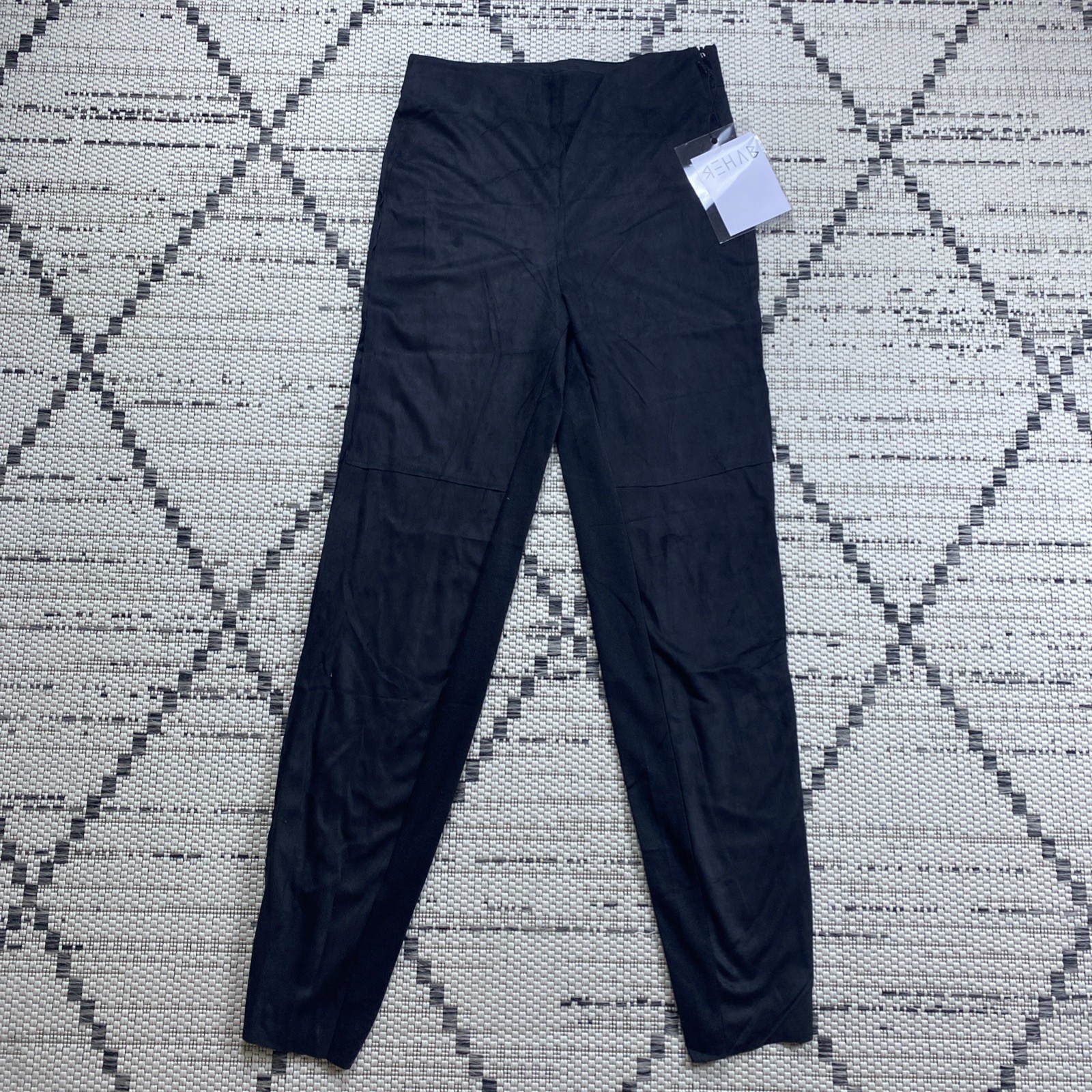 REHAB Women’s  Black Tapered Trousers Black Sz: M NWT