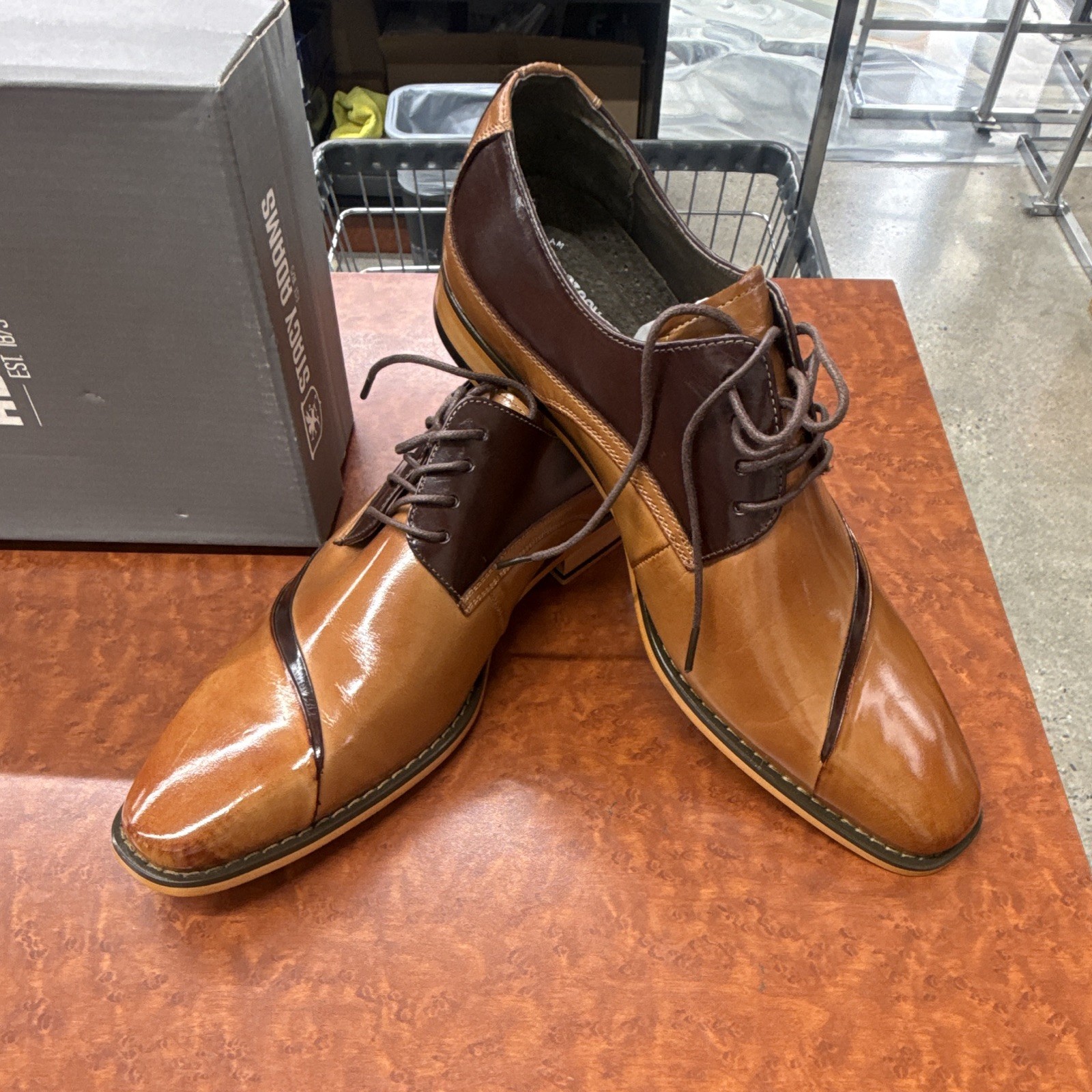 Stacy Adams Men\'s Brown/Tan Two-Tone Leather Cap Toe Oxford Dress Shoes 10.5