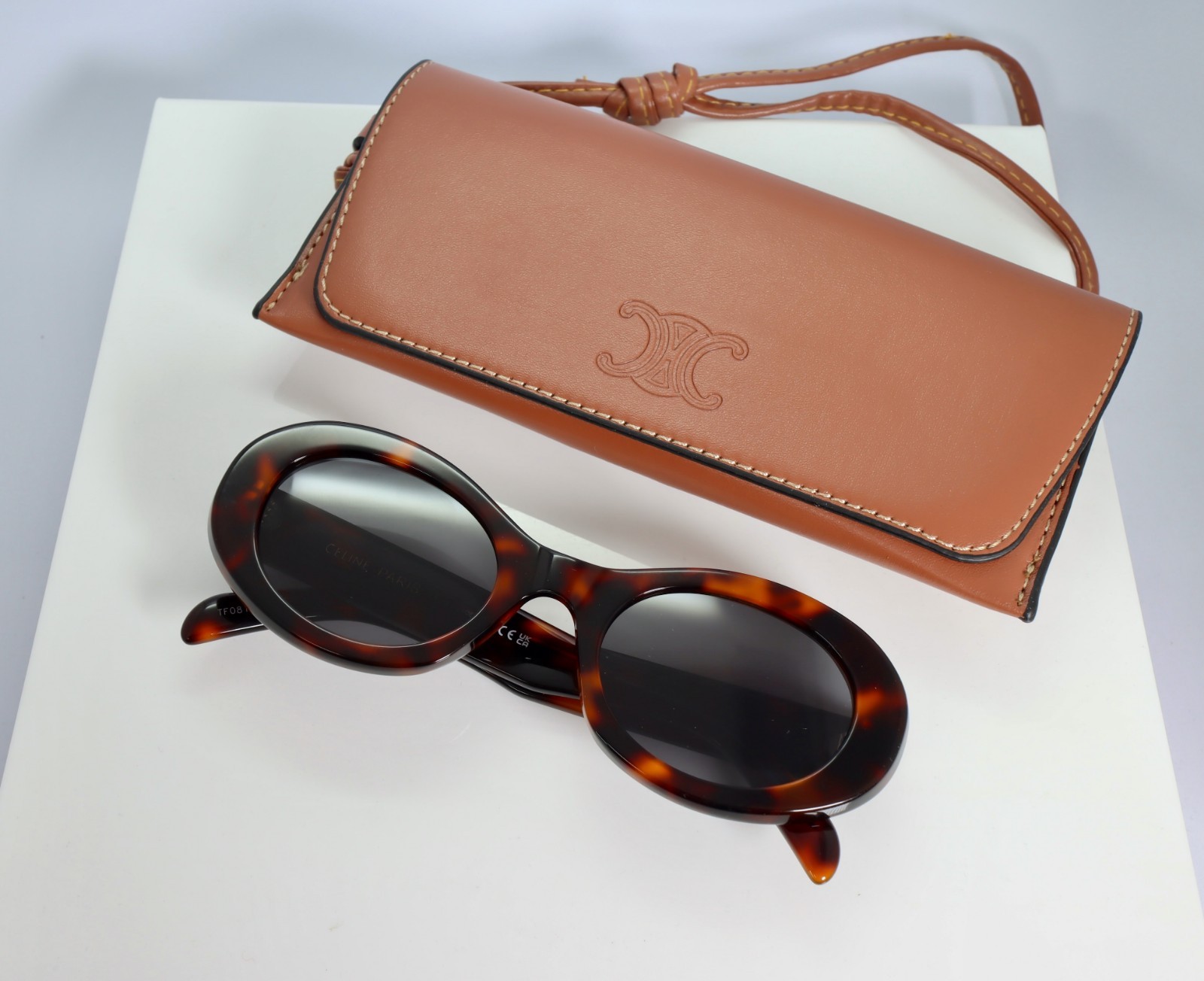 Celine CL40194U 53A 52mm Round Tortoise Sunglasses with Grey Lens