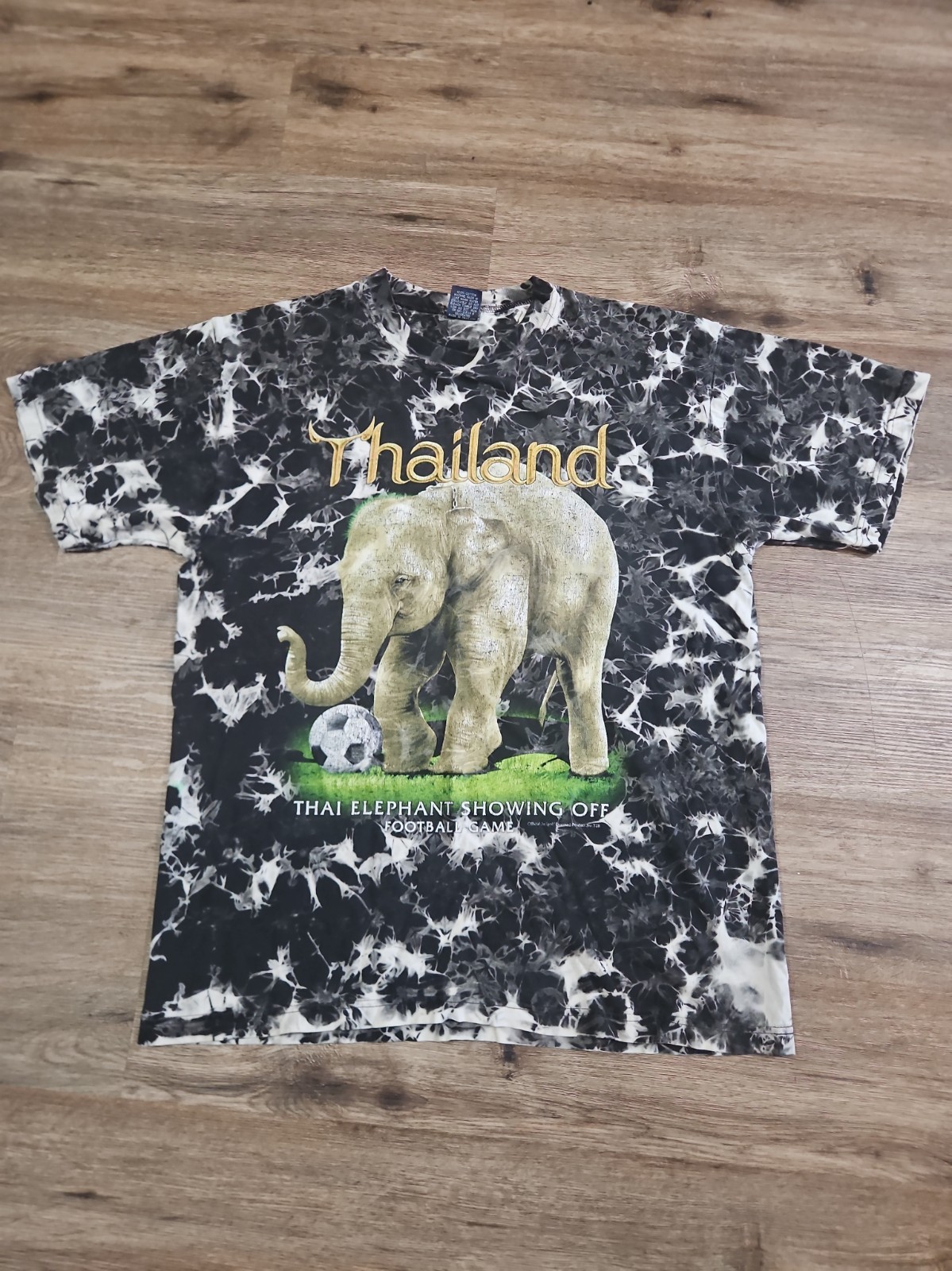 Vintage Joligolf 90s Y2K Streetwear Mens Large Thailand Elephant Soccer T-Shirt