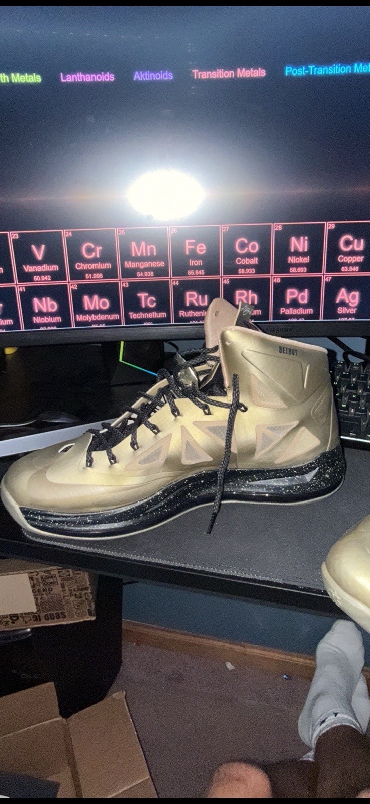 X Must Be The Honey Lebron Size 12, style code 578346-994