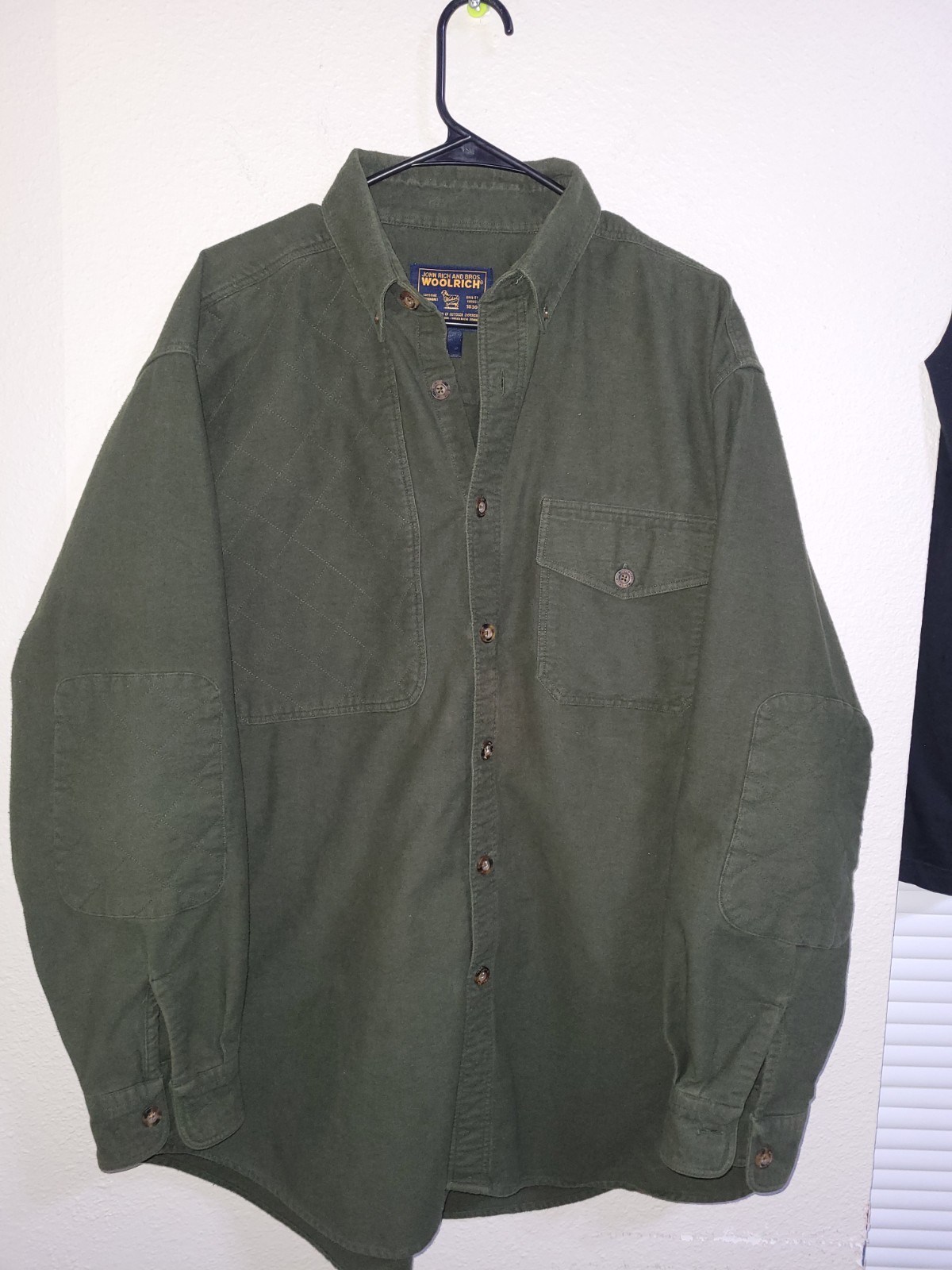 Vintage Woolrich Outdoor Guide Men\'s Green Cotton XXL Button-Up Shirt Pockets