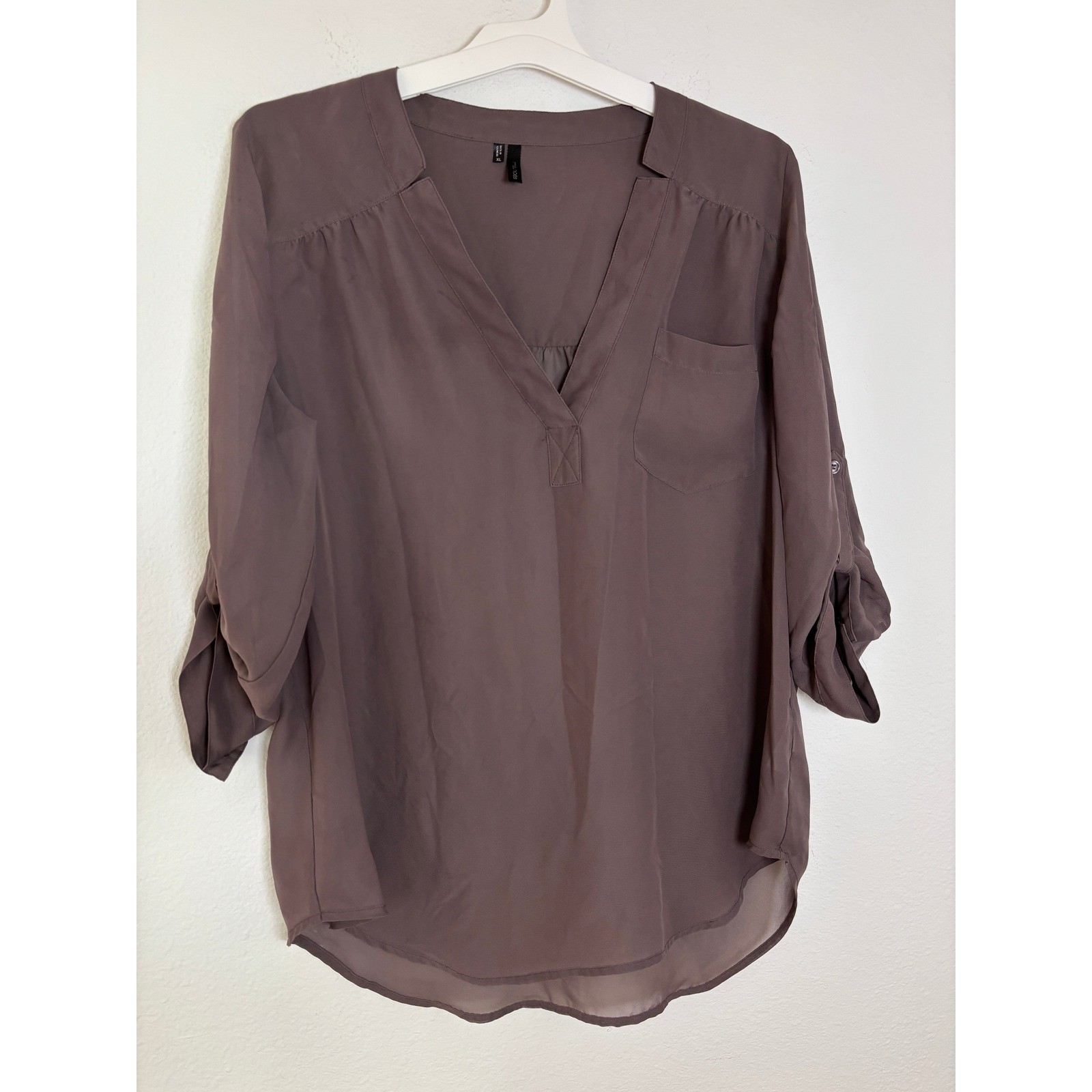 Maurices Mauve Brown Roll Tab Sleeve V-Neck Blouse XL Chest Pocket Flowy Top