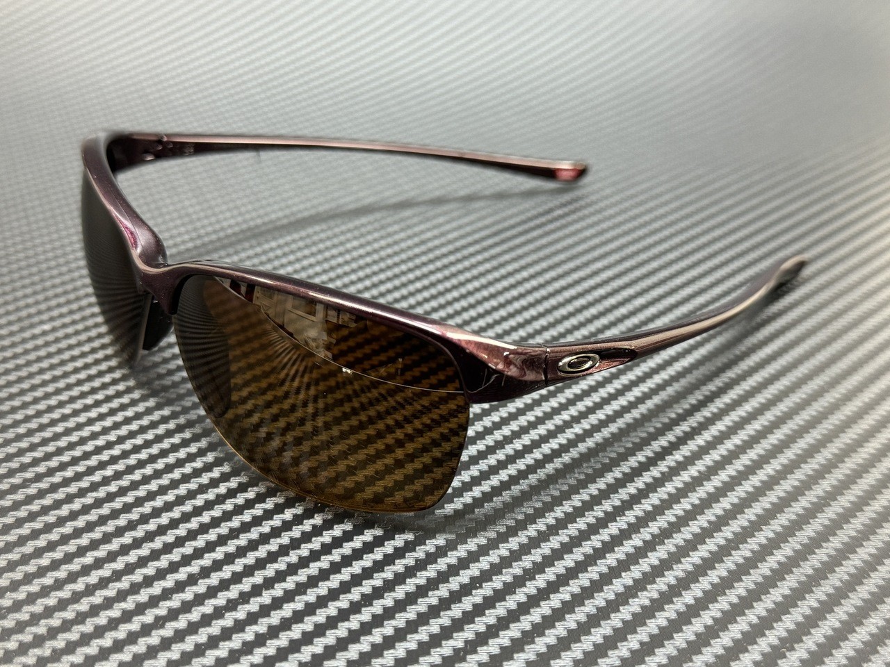 OAKLEY OO9191 03 Raspberry Brown Gradient Polarized Women\'s 65 mm Sunglasses