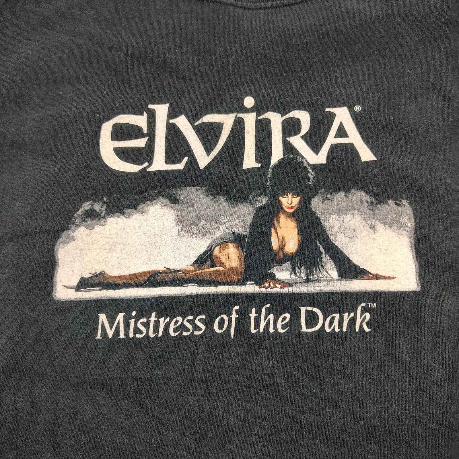 Rare Vintage Y2K Elvira Mistress Of The Night T Shirt Sz Large