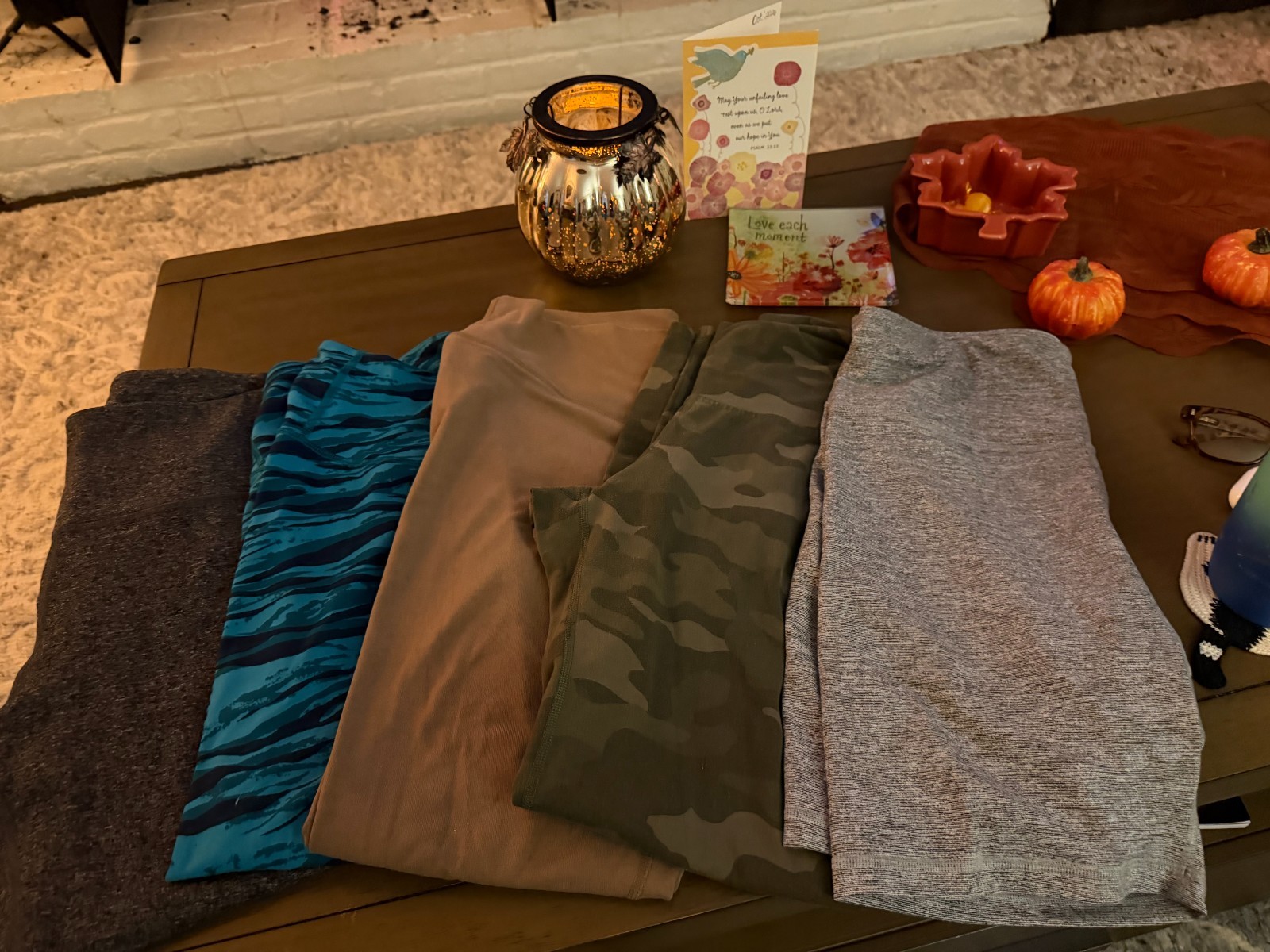 Old Navy Active Womens Large Lot 5 Leggings & Bike Shorts Yoga Workout Bundle