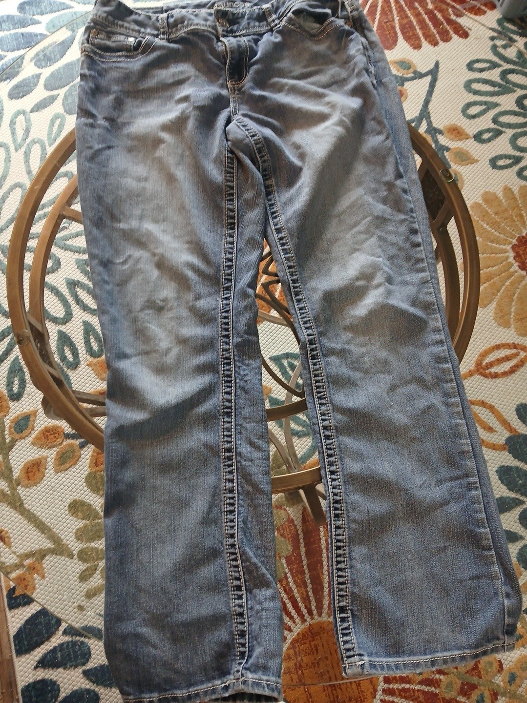 Maurices Womens Blue Straight Leg Jeans Medium Wash Stretch Size 11/12 REG