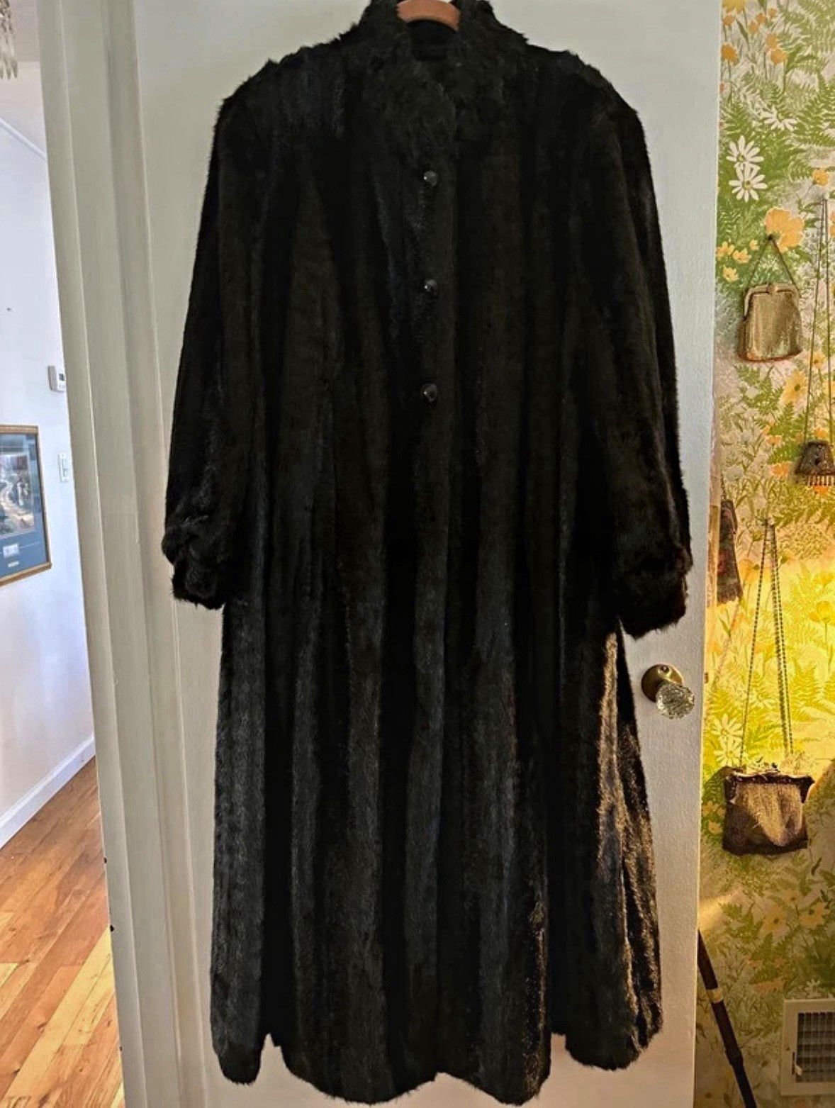 Vintage Glam Hollywood Luxury, Faux-Fur, Black, Full-Length Coat - Pamela McCoy