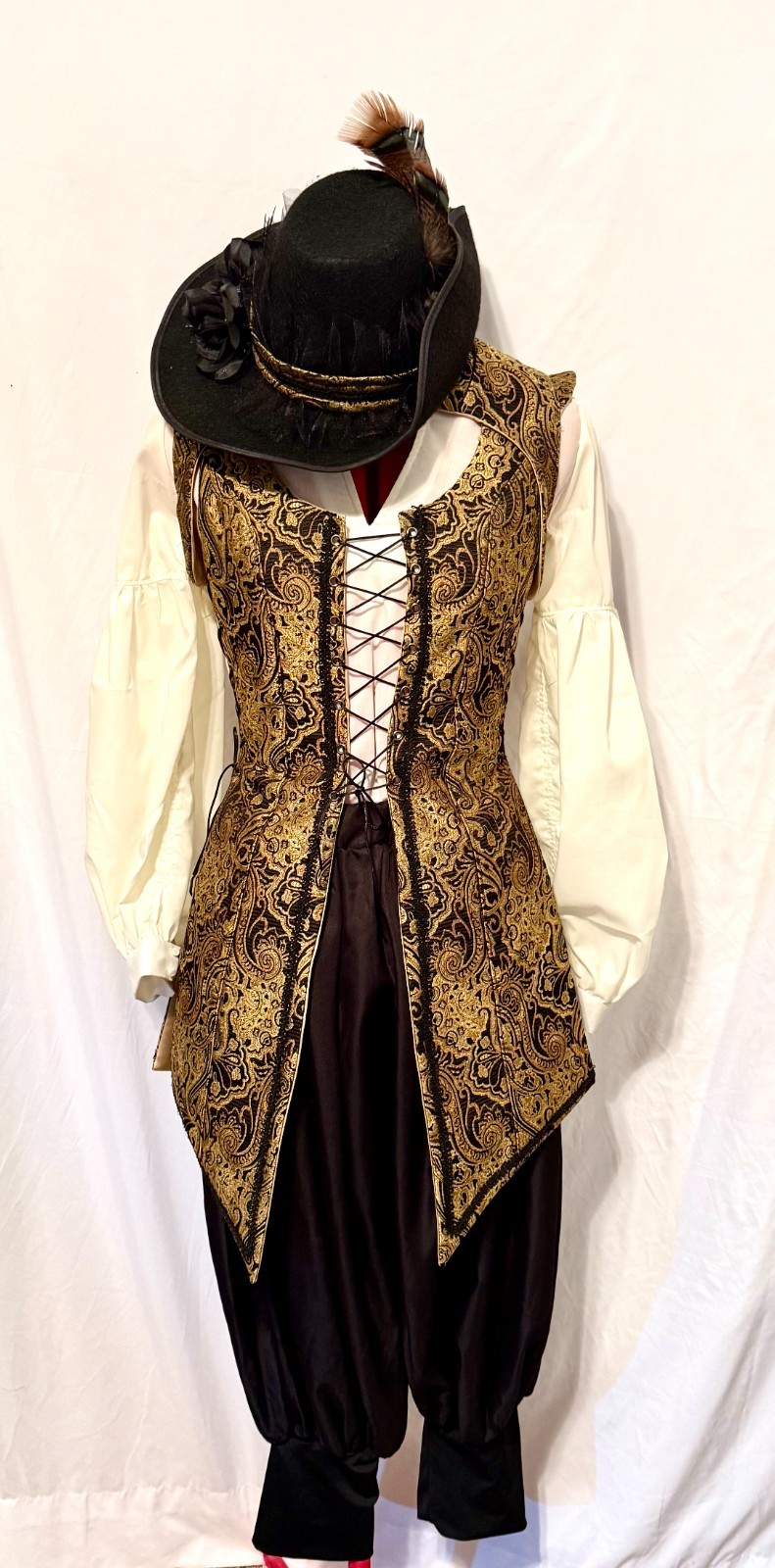 Women\'s Renaissance Pirate Costume - Very High Quality Brocade, Satin-Md