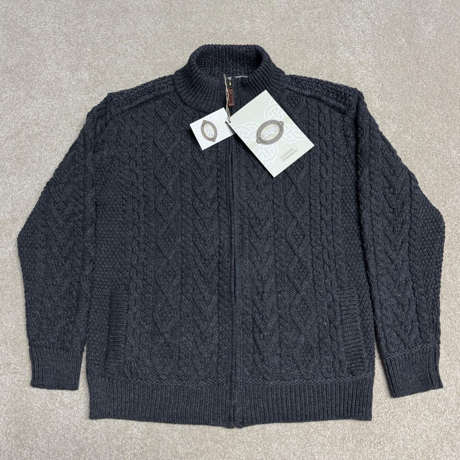 NEW Aran Sweater Market Irish Crafts Merino Wool Sweater Mens Large Gray NWT