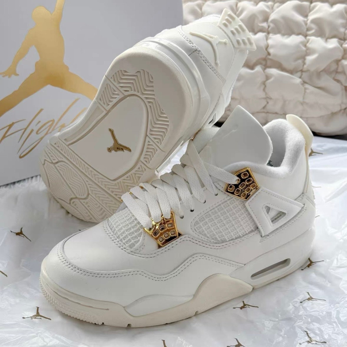 Jordan 4 \