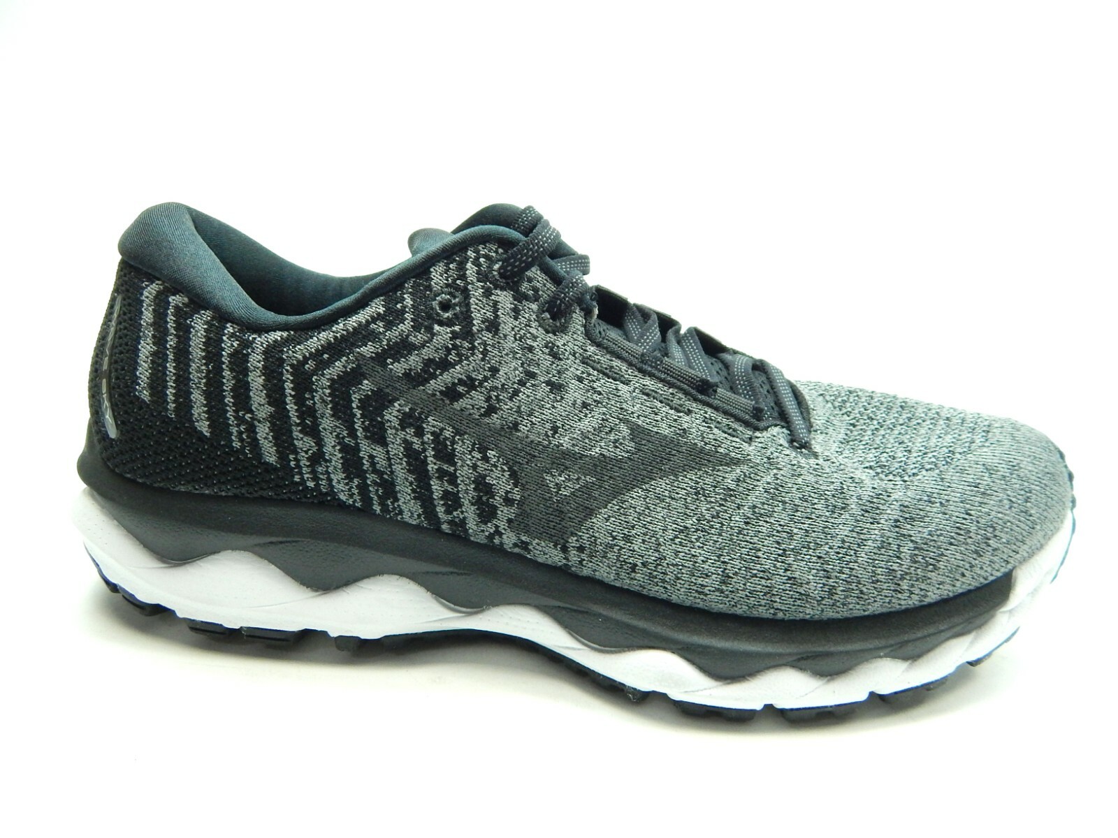 MIZUNO MEN\'S WAVE SKY WAVEKNIT 3 QUIT SHADE SHOES