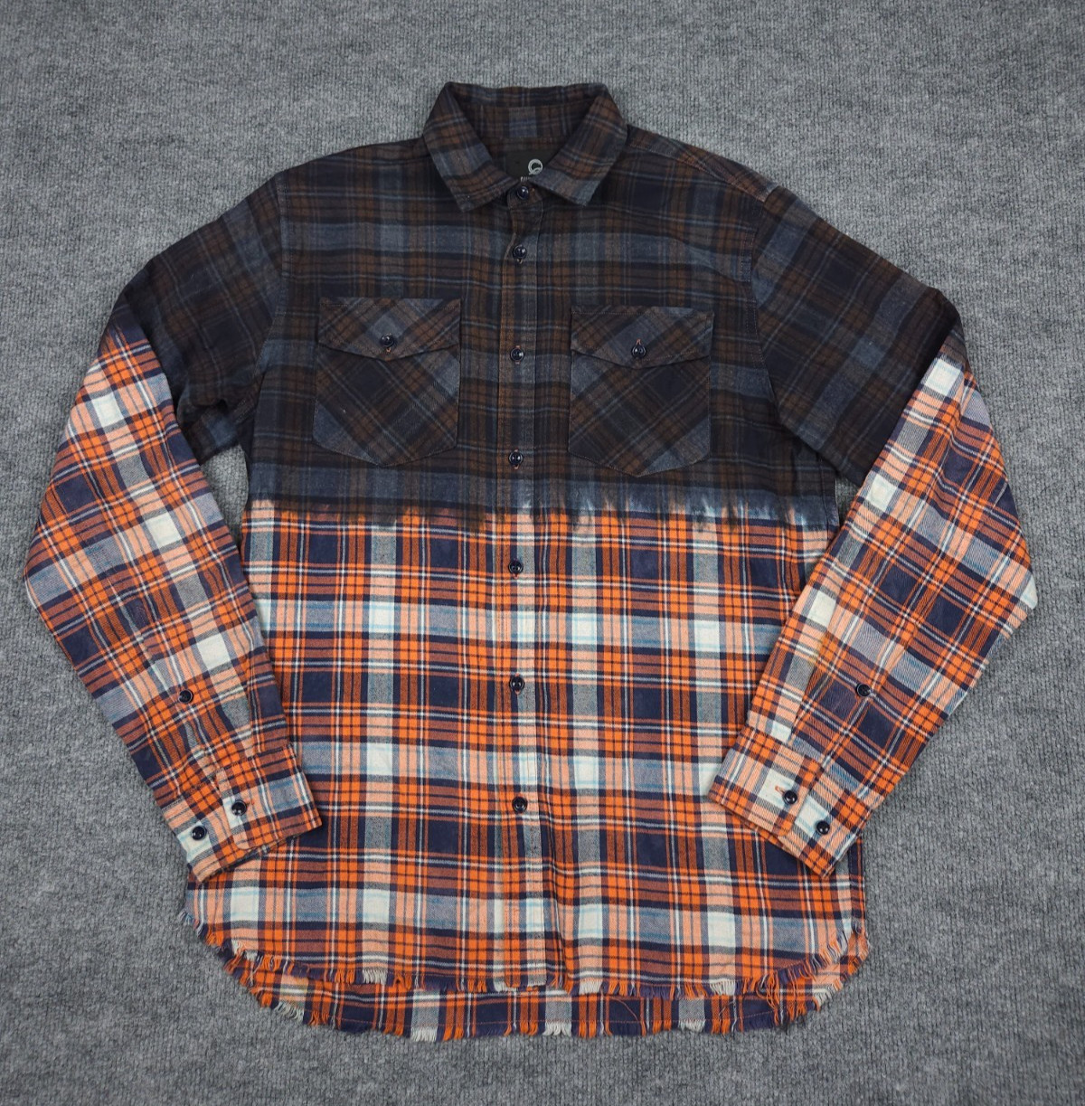 Quintin Co Flannel Shirt Men\'s Medium Plaid Multi Color Button Up Rare Raw Hem