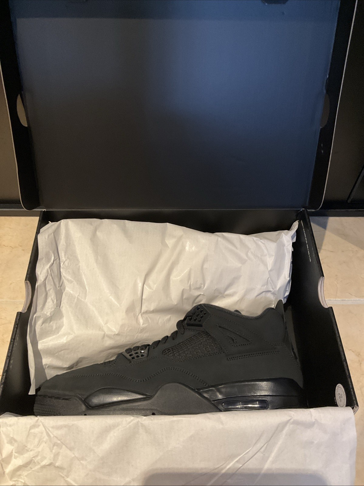 Men\'s US 15 FV5029-010 Nike Air Jordan 4 Retro Black Cat shoes