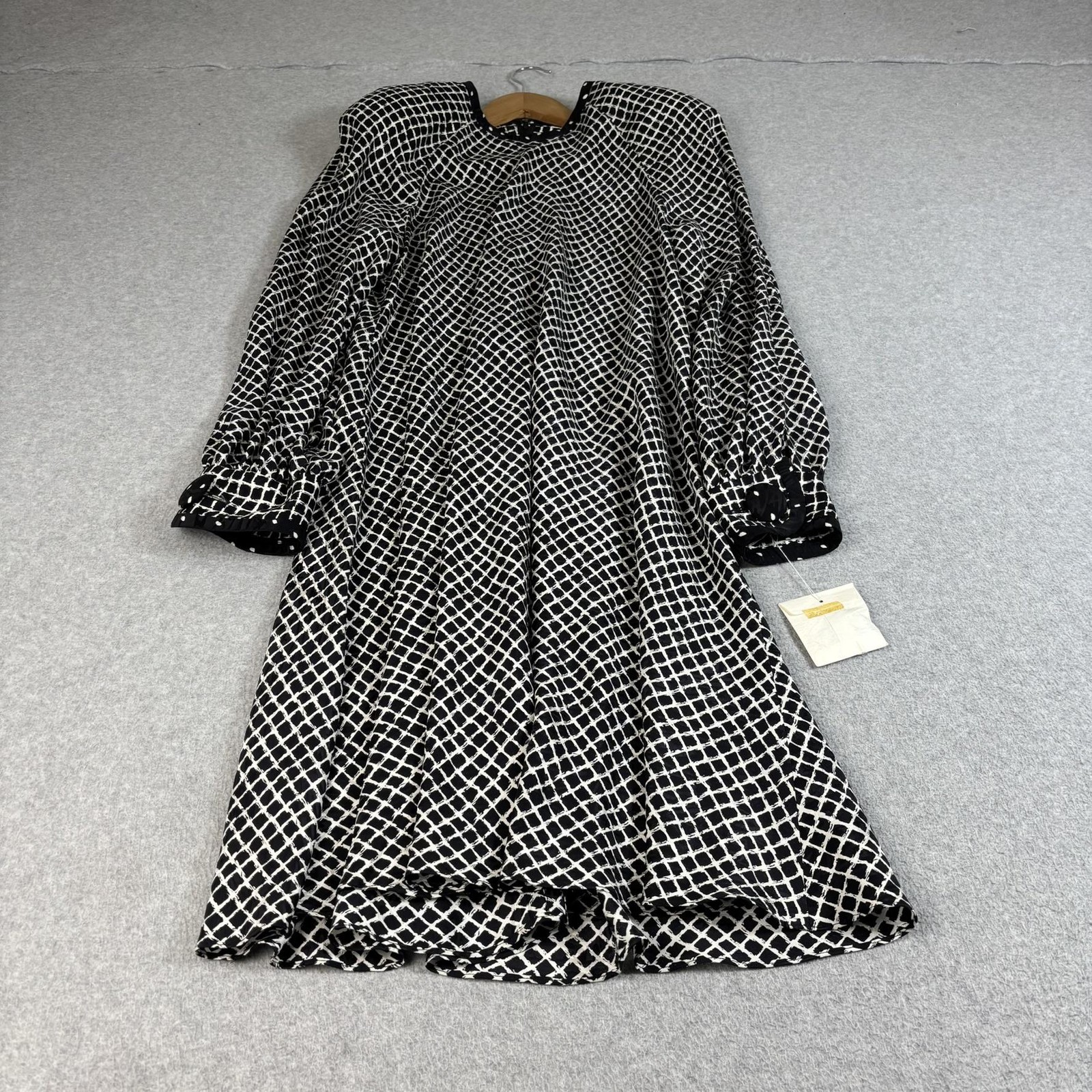 Vintage Raul Blanco Silk Dress Women 14 Black Puff Sleeve Midi Lagenlook 80s 90s