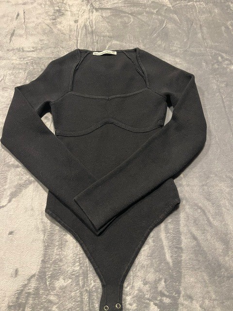 Abercrombie & Fitch Black knit bodysuit XXS