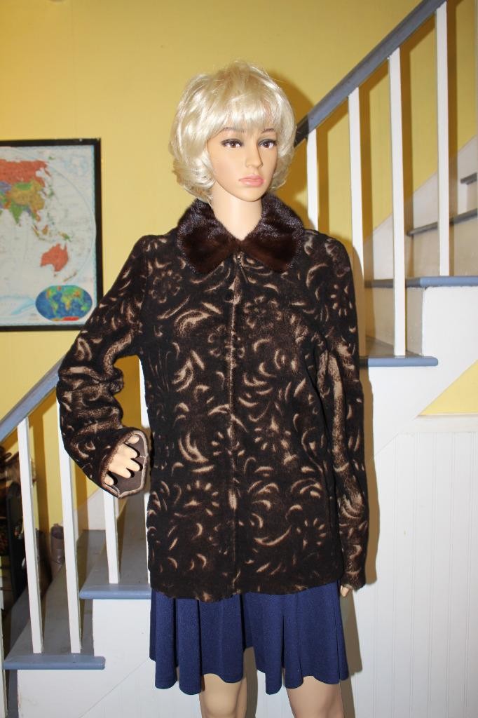 Gorgeous Women\'s Real Shearling Lamb Fur Jacket With Mink Collar Size 88-160 S