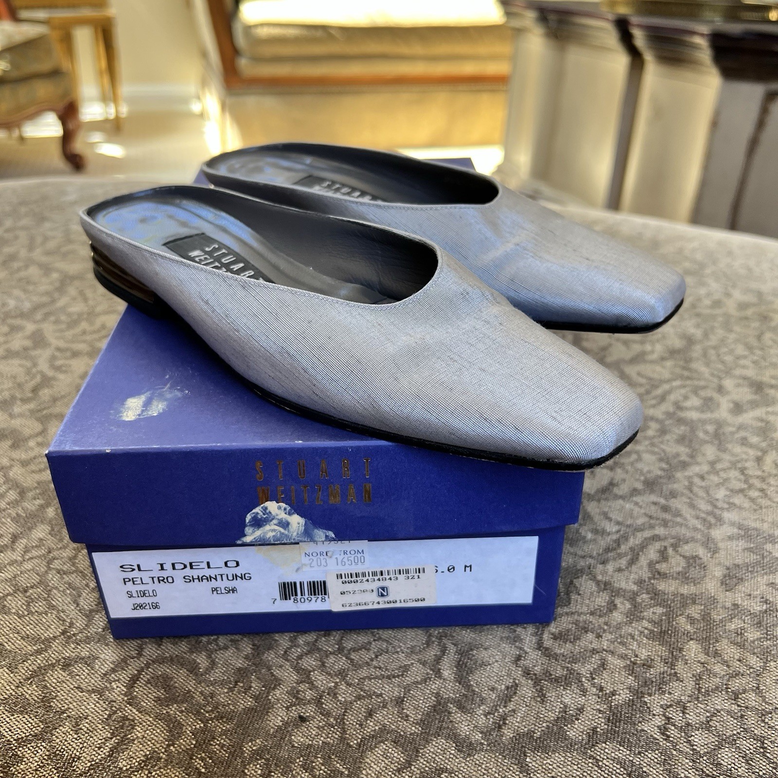 Vintage Stuart Weitzman Slidelo Peltro Shantung Flat Mule Size 6 Origin: $165