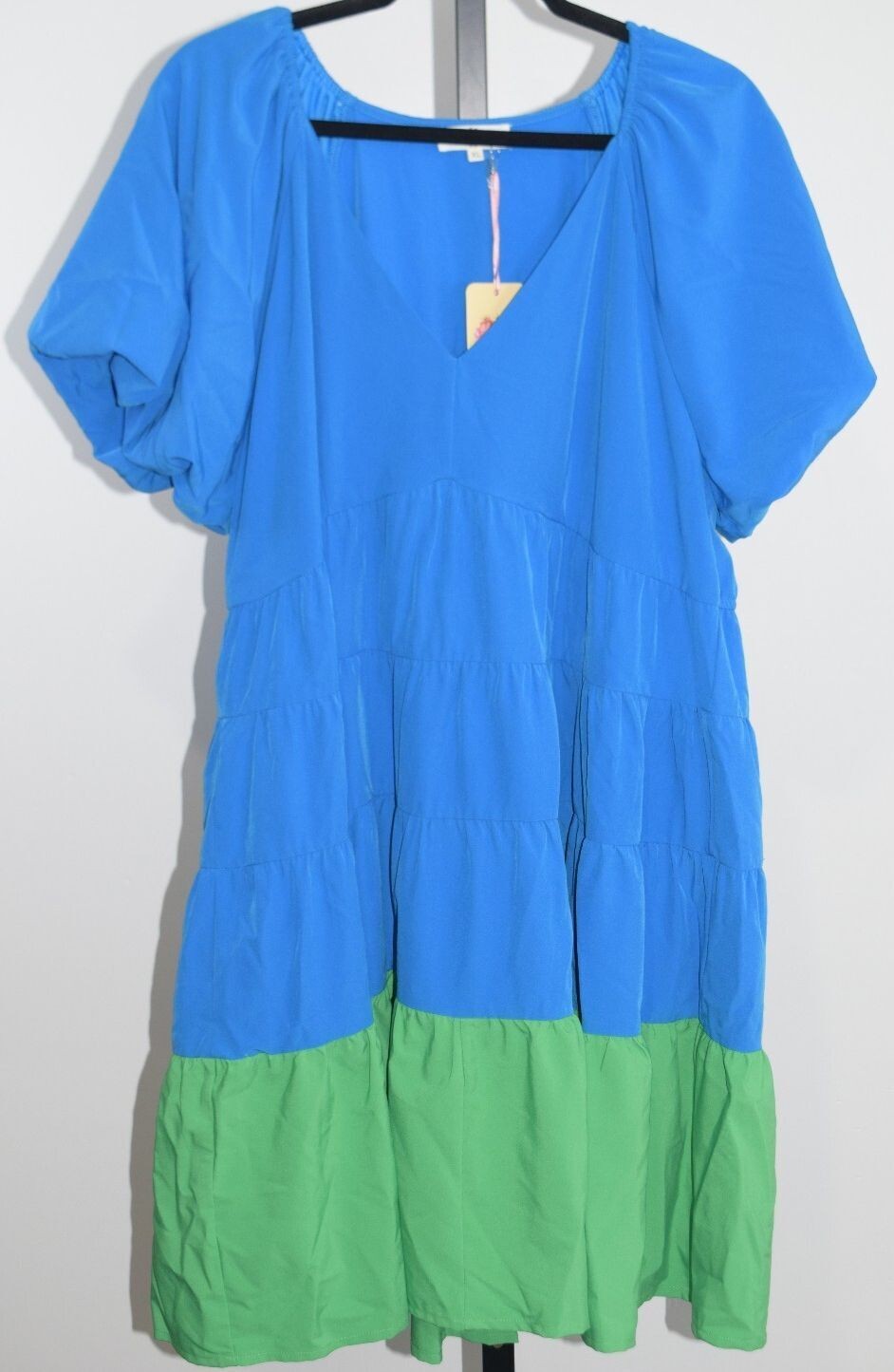 Entro NWT Women’s Size XL Blue Green Colorblock Tiered Short Sleeve Dress Boho