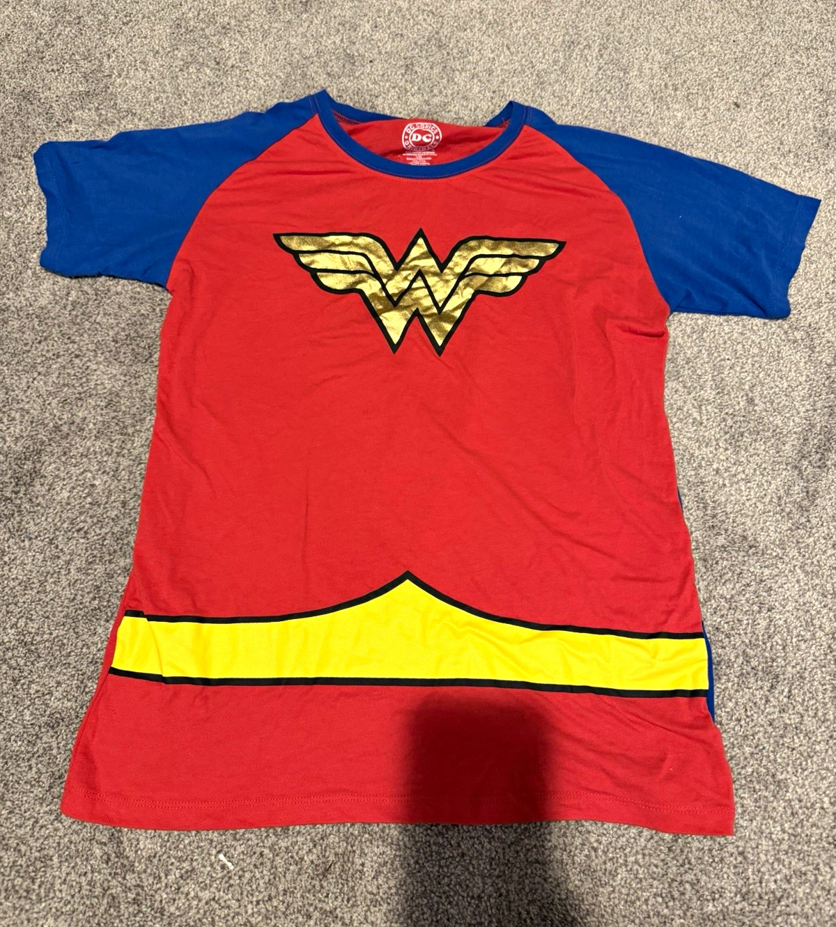 Girls XXL DC Comics Originals Wonder Woman Logo Colorblock Tee