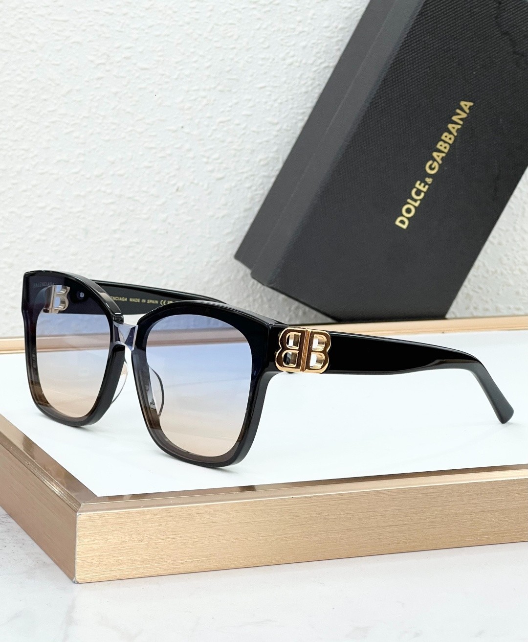 BALENCIAGA BB02173K Women\'s Sunglasses SIZE：55口19-140