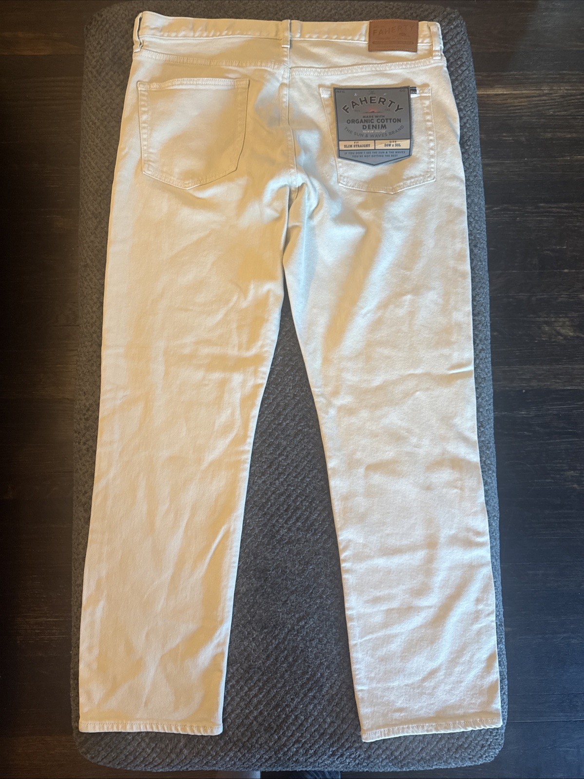 Faherty Jeans Mens 36x30 Slim Straight Organic Cotton Feel Good Denim Cream NWT