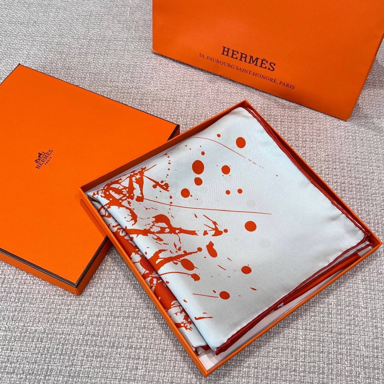 Hermès Designer Silk Scarf