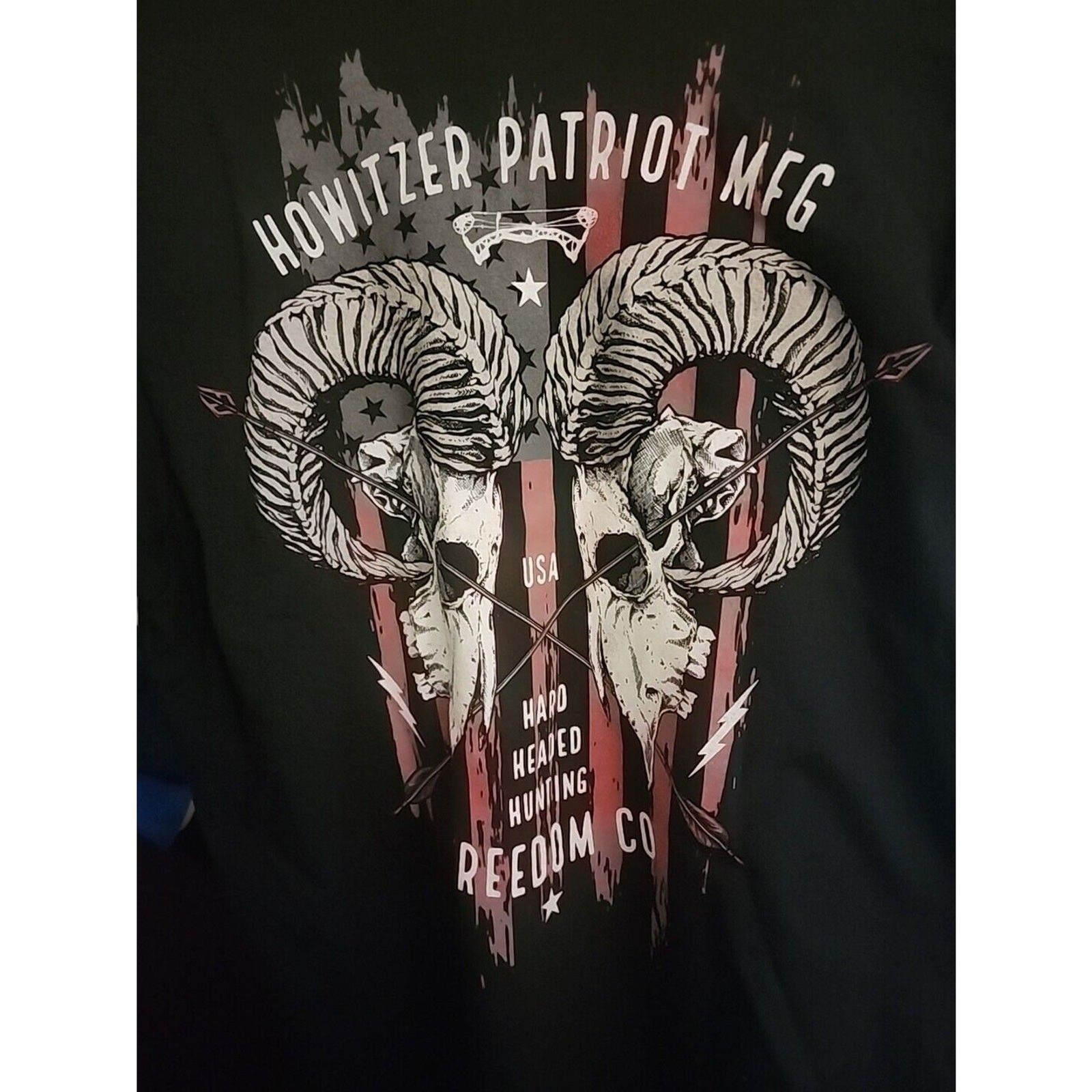 Howitzer Style Men\'s T-Shirt Patriot Hunt Military Grunt MFG Sz M CR6 Excellent