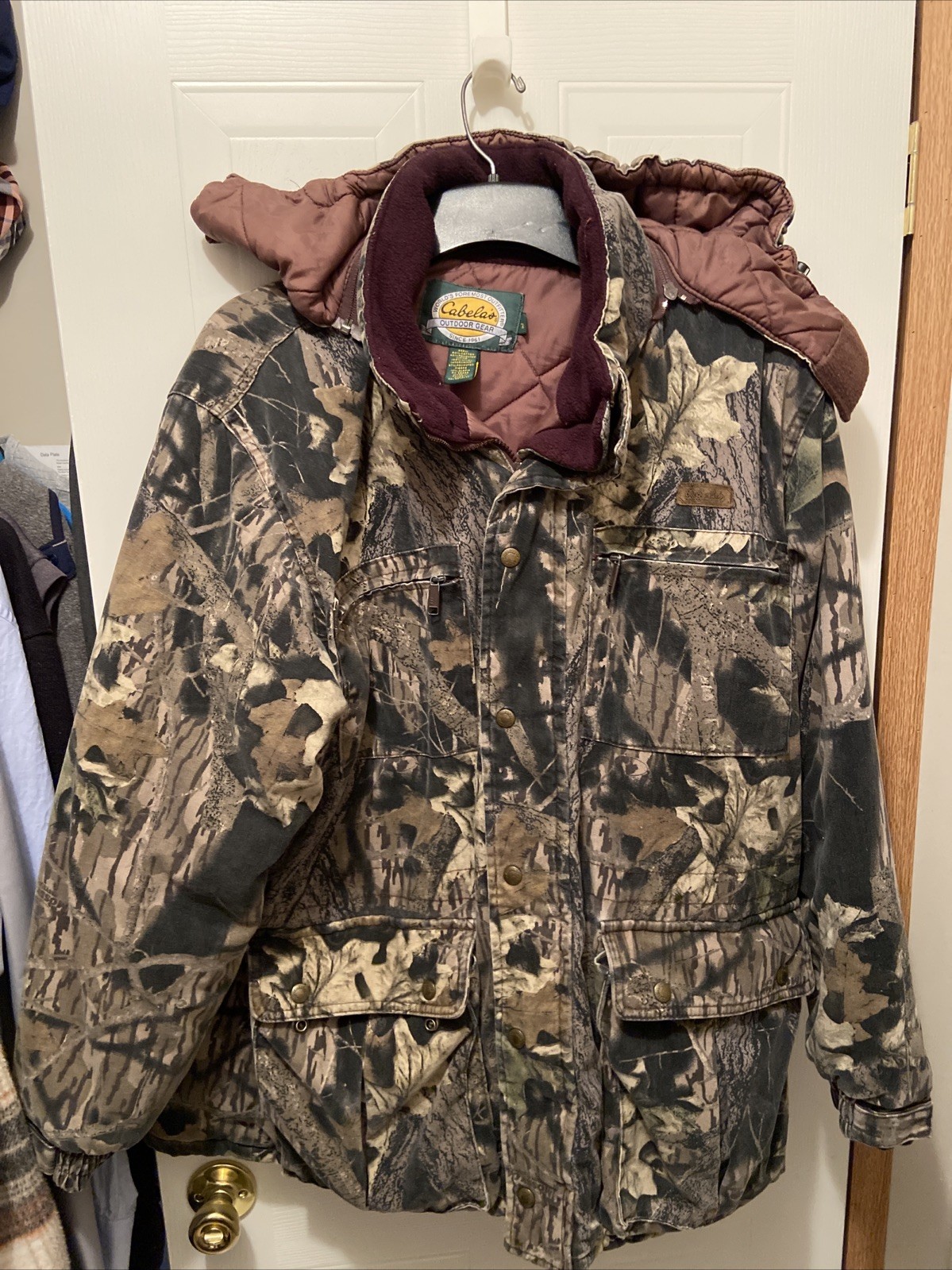VTG Cabela’s Large  Thinsulate LiteLoft Mossy Oak Break-Up Hunting Parka Jacket