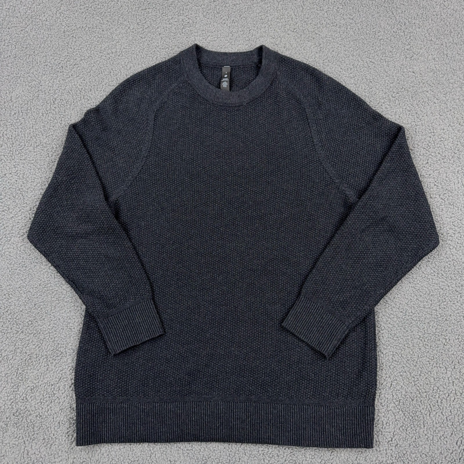 Lululemon Sweater Mens Small Gray Textured Knit Crewneck Long Sleeve Pullover
