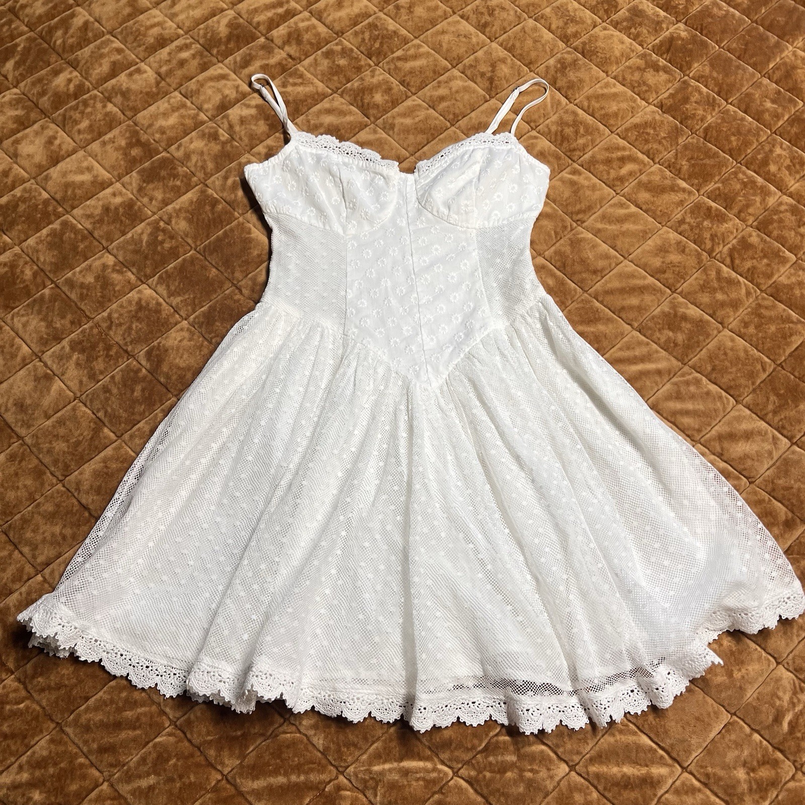 Social Tourist White Lace Mesh Corset Mini Dress XS NWT Coquette Fit Flare