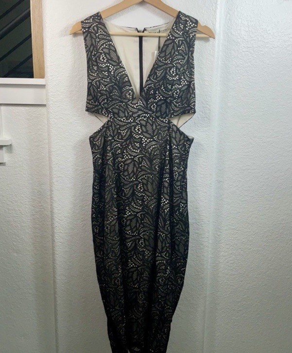Alice Olivia Riki Black Lace Illusion V Neck Side Cutout Sheath Dress Cocktail 6