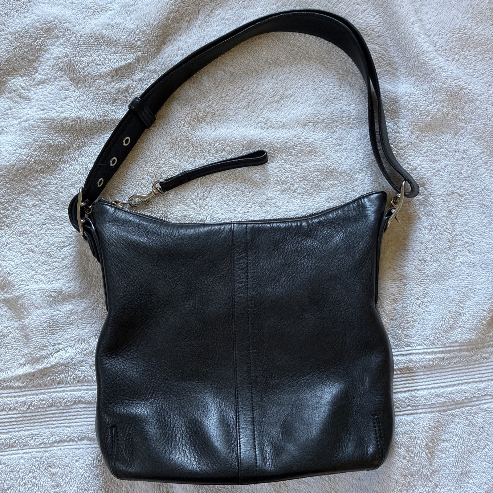 9326 Vintage Coach Black Legacy Slim Hobo Shoulder Bag Silver Hardware