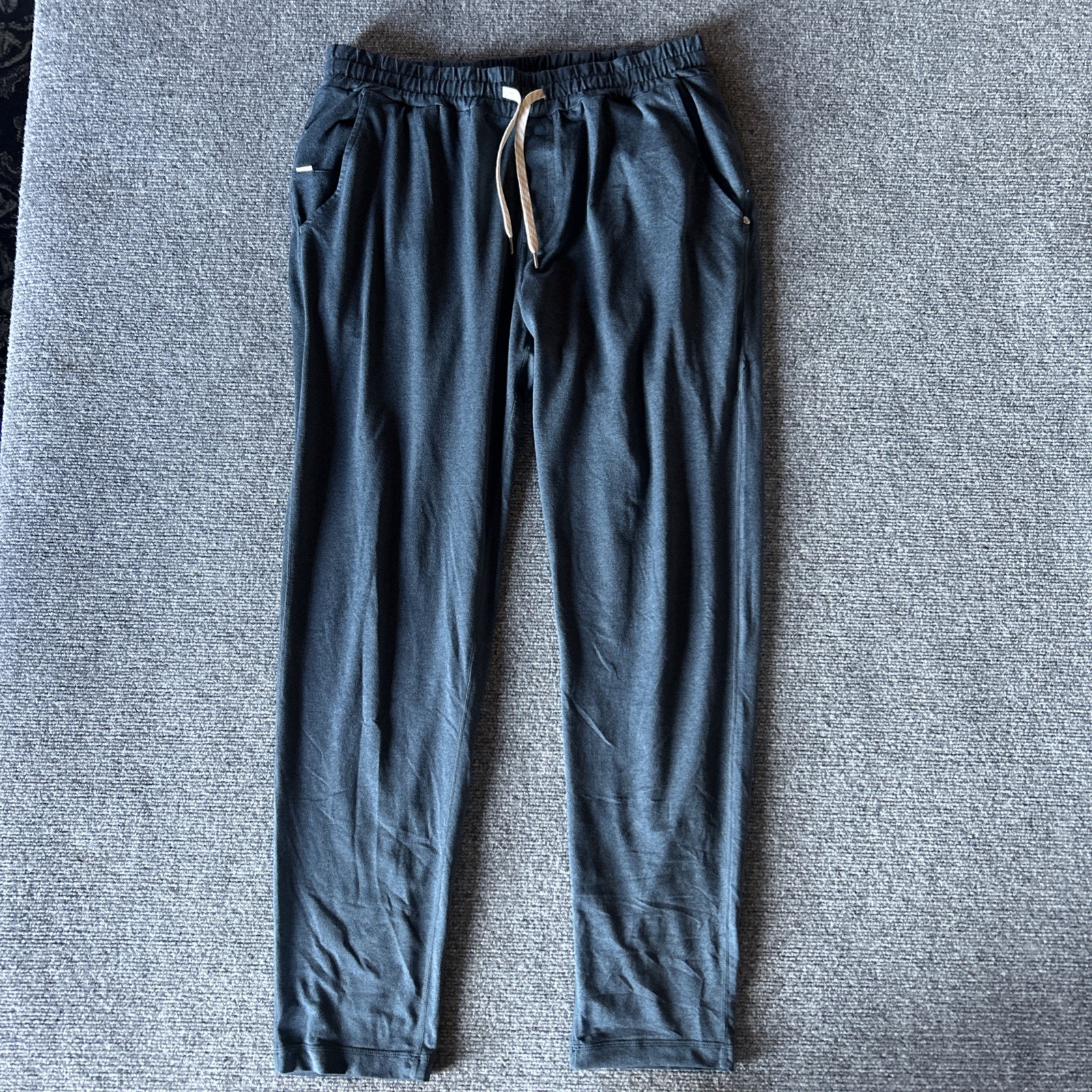 Vuori Ponto Performance Pants DreamKnit Blue Stretch Lounge Gym V418 Men’s XL