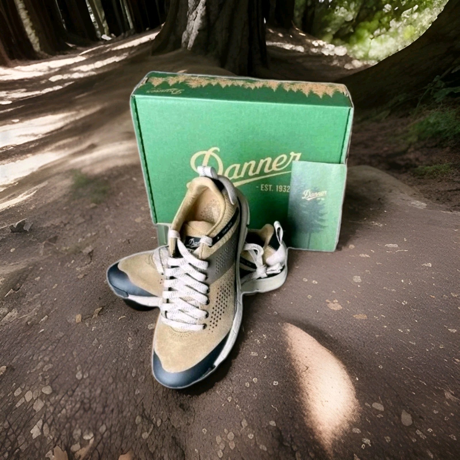 DANNER® TRAIL 2650 WOMEN\'S SIZING BRONZE/WHEAT  61284 size 7 women\'s NWT