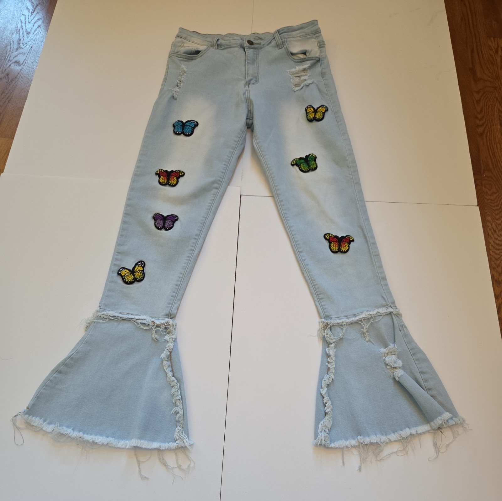 Colorful Butterfly Embroidered Flare Jeans Distressed Light Wash Wize L - Boho