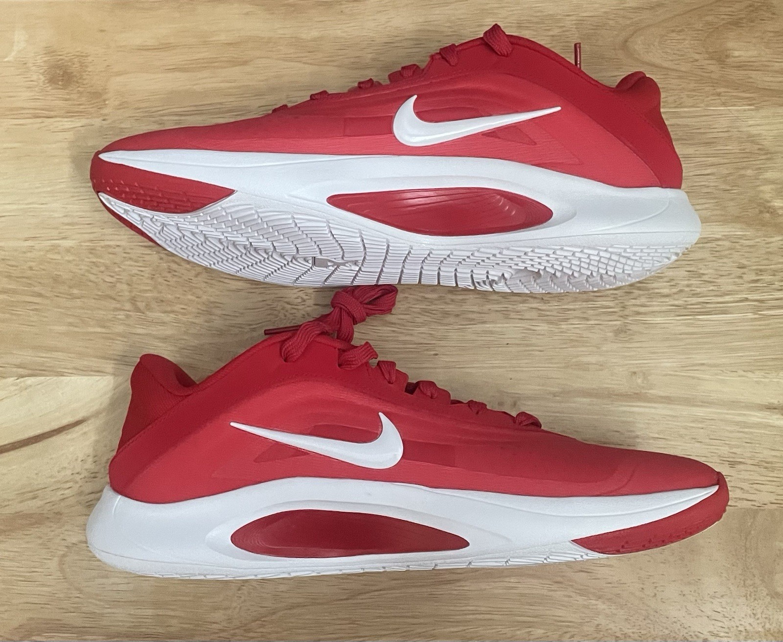 Nike A\'One Aja Wilson University Red White HQ8500-600 Women’s Size 11.5 / 10 Men