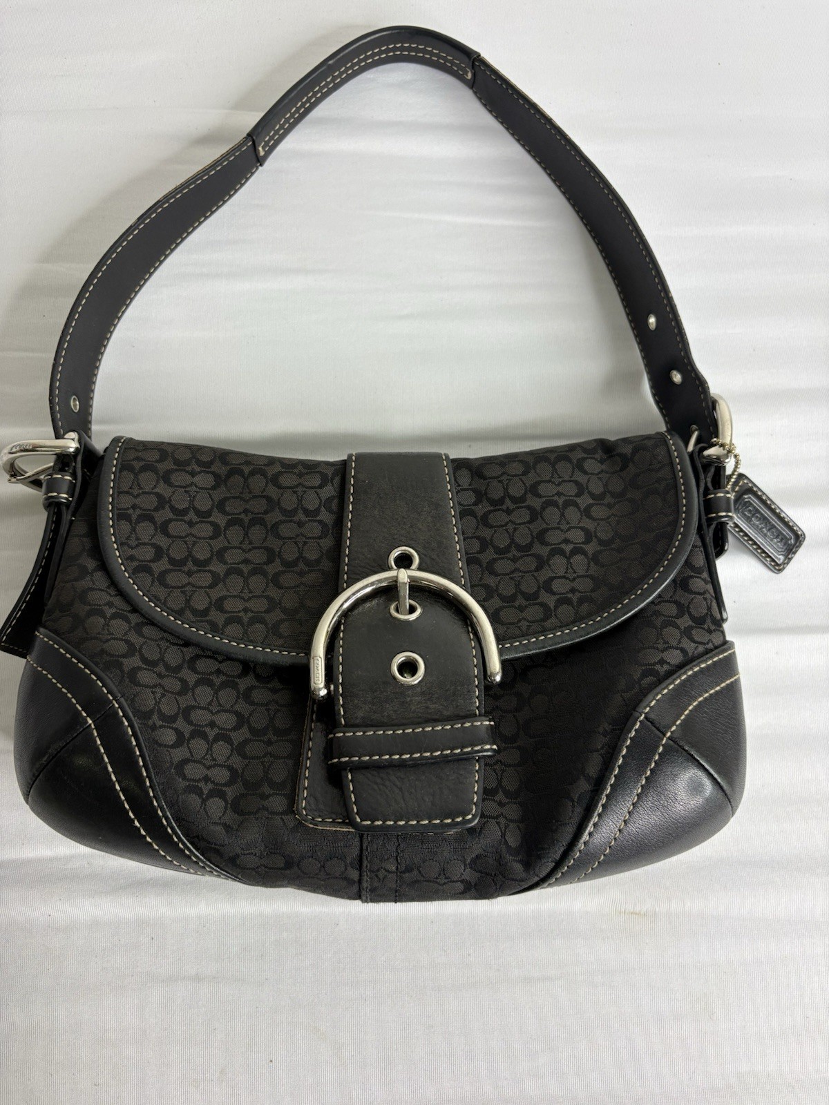 COACH Vintage Y2K SOHO Signature Flap Bag. Black small 6818 Silver Hardware 2005