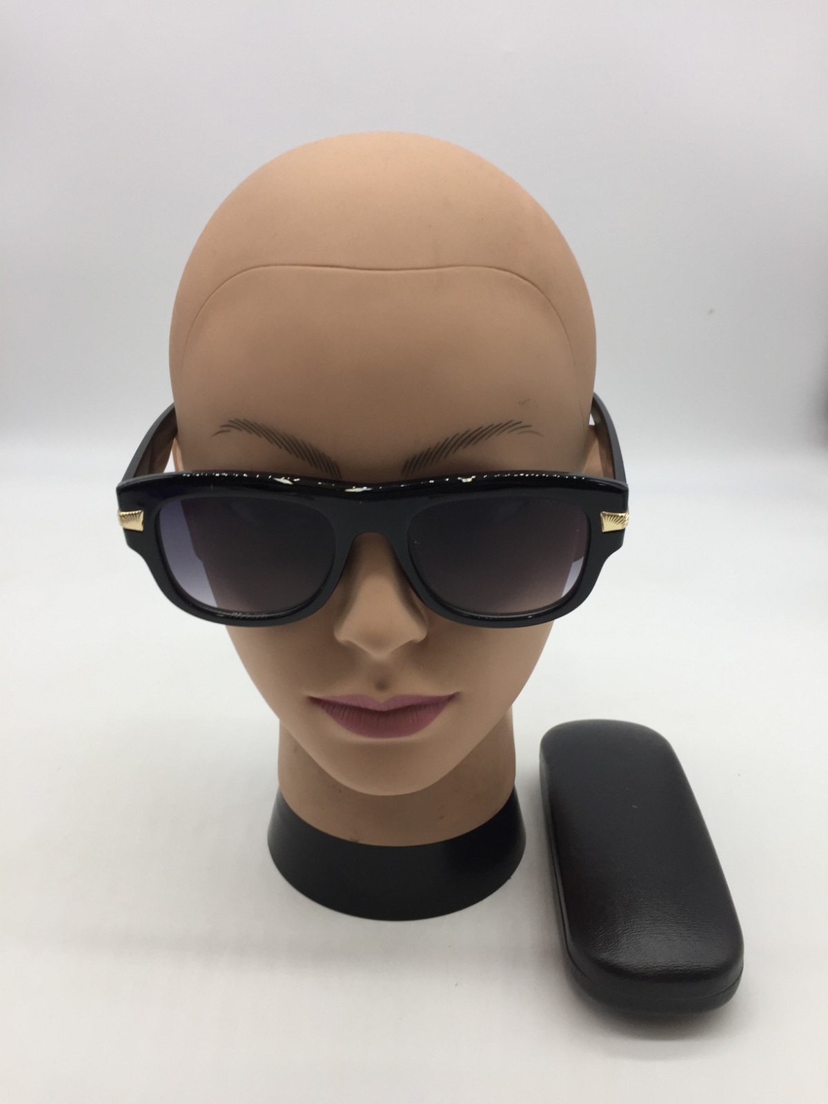 Gucci Women\'s Black Trendy Sunglasses 53-20-145 Blue Lens