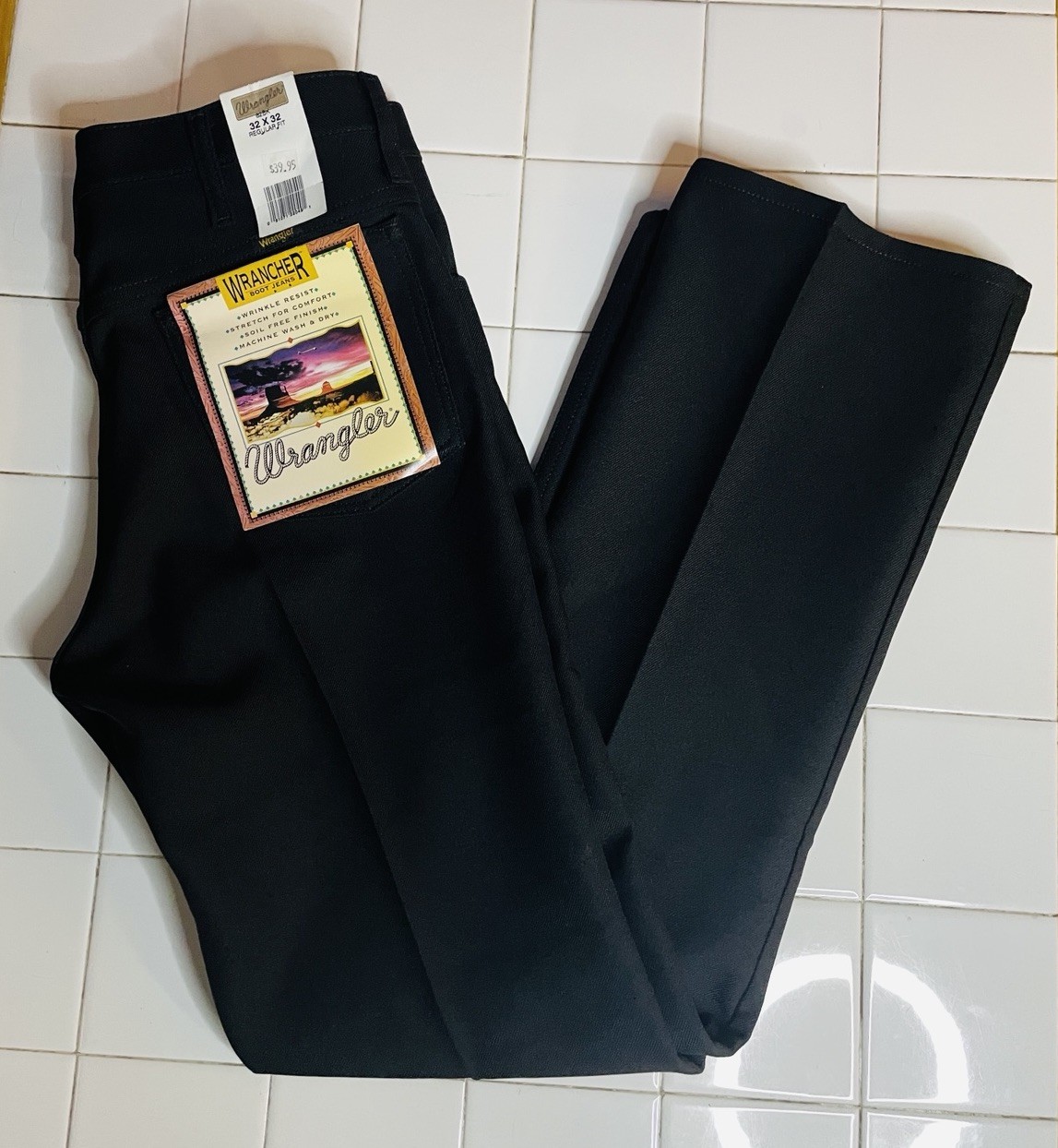 NWT Wrangler Men's Wrancher Dress Jeans Various Sizes Black  - 82BK Bootcut