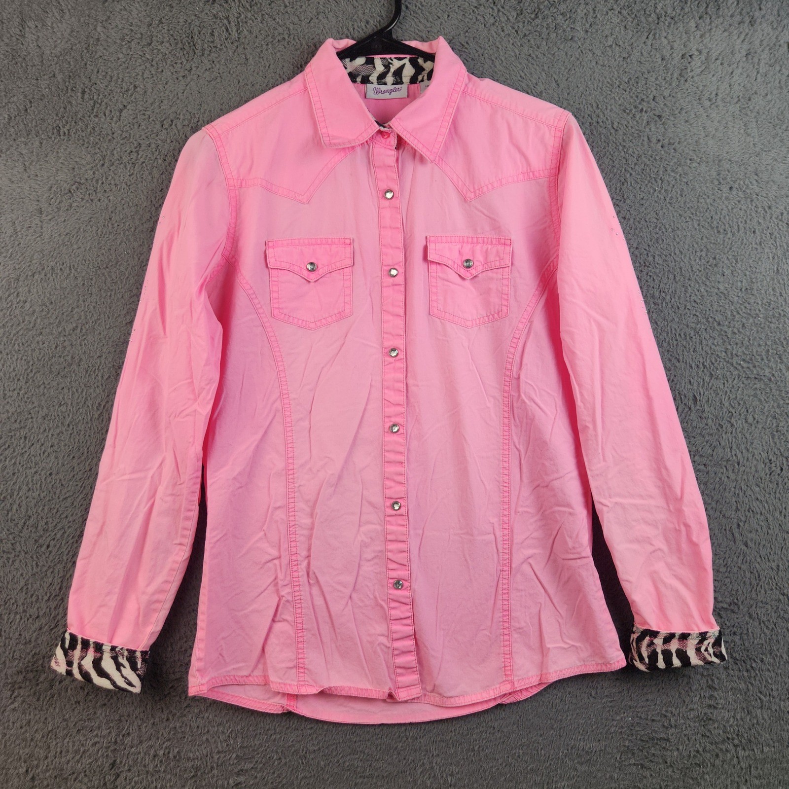 Wrangler Shirt Womens Medium Pink Western Animal Print Rhinestones Snap Studded
