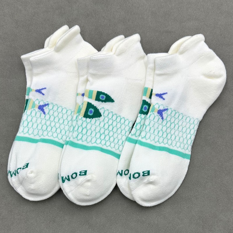 3 Pairs BOMBAS Women\'s Everyday Fish Ankle Socks Cushion Size Large White
